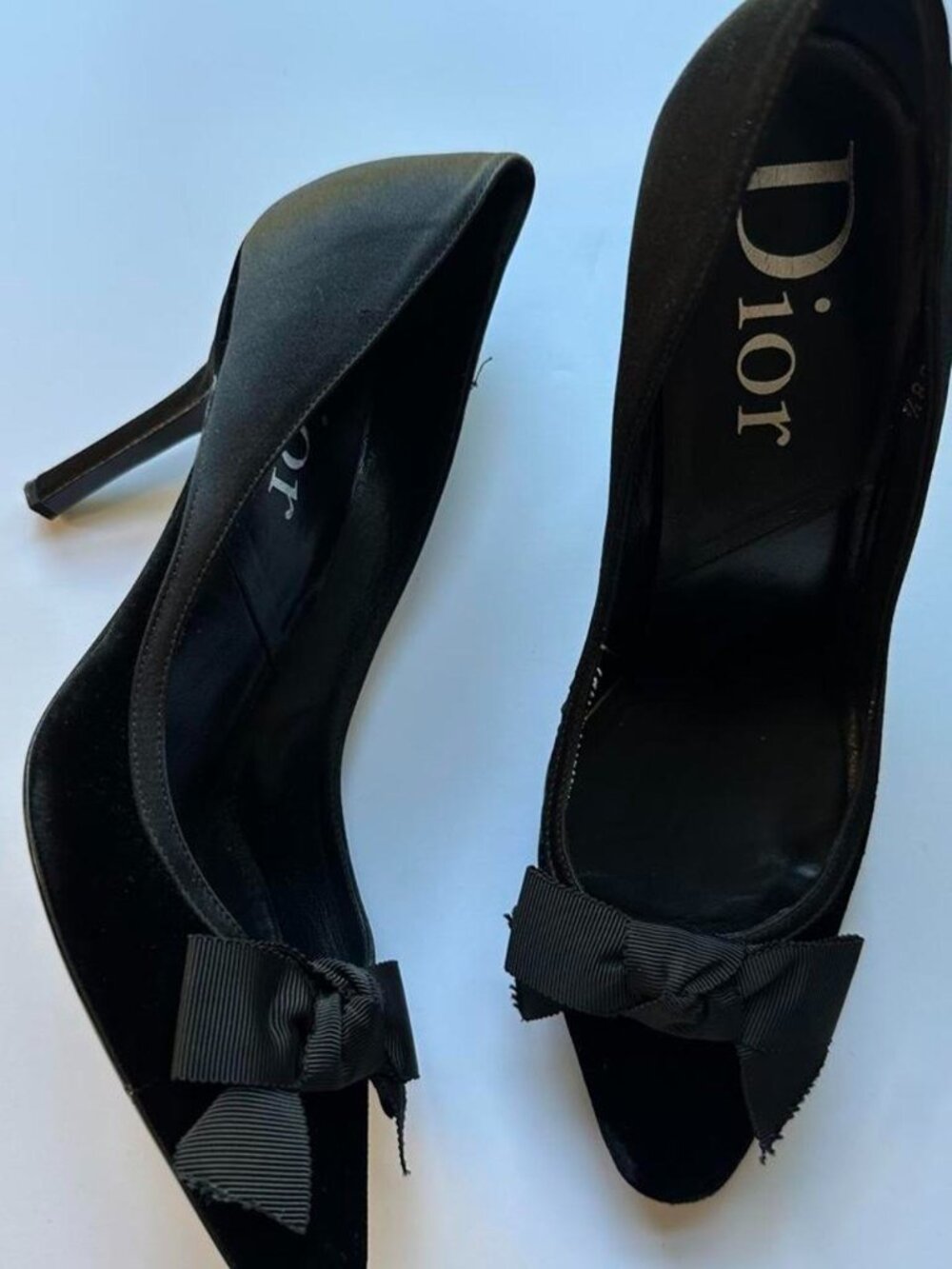 Christian Dior Black velvet Satin Bow Peep Toe Heels Size 36.5 ✨